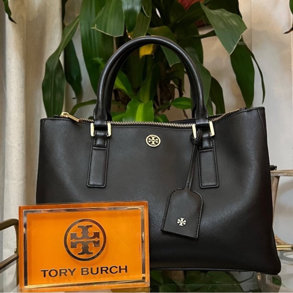 ♦️♦️ AUTHENTIC TORY BURCH BLACK LEATHER ROBINSON HANDBAG ♦️♦️